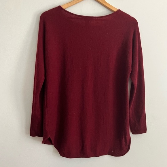 Charter Club Soft Cashmere Burgundy Hi-Low Sweater - Picture 4 of 8